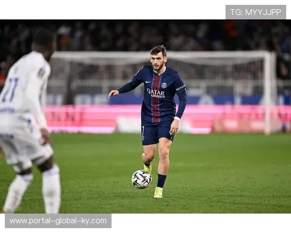 纽卡斯尔身体对抗强度十足 长传冲吊战术冲击力强 纽卡斯尔身体对抗强度十足 长传冲吊战术冲击力强